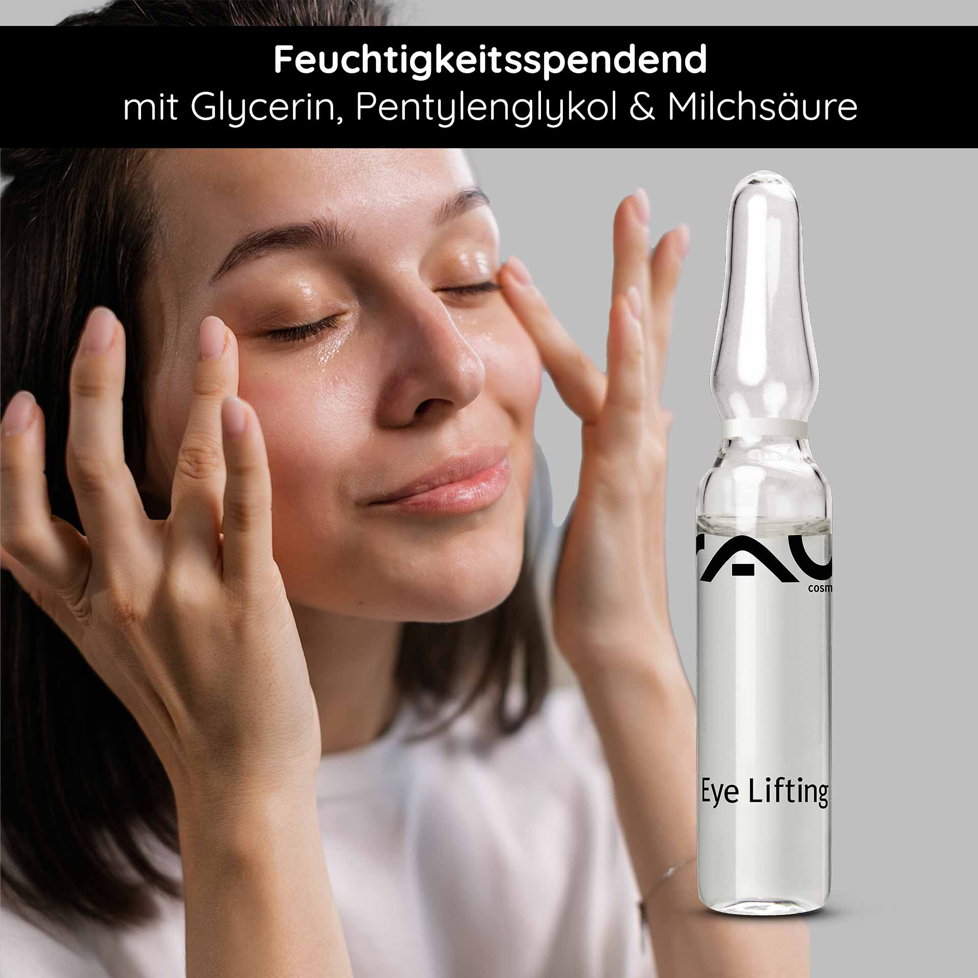 Fiale Lifting Occhi 10x2 ml con Eyeseryl e Pantenolo Frau mit geschlossenen Augen und lächelndem Gesicht, die sanft eine RAU Cosmetics Eye Lifting Ampulle aufträgt, mit Fokus auf feuchtigkeitsspendende Inhaltsstoffe wie Glycerin und Pentylenglykol.