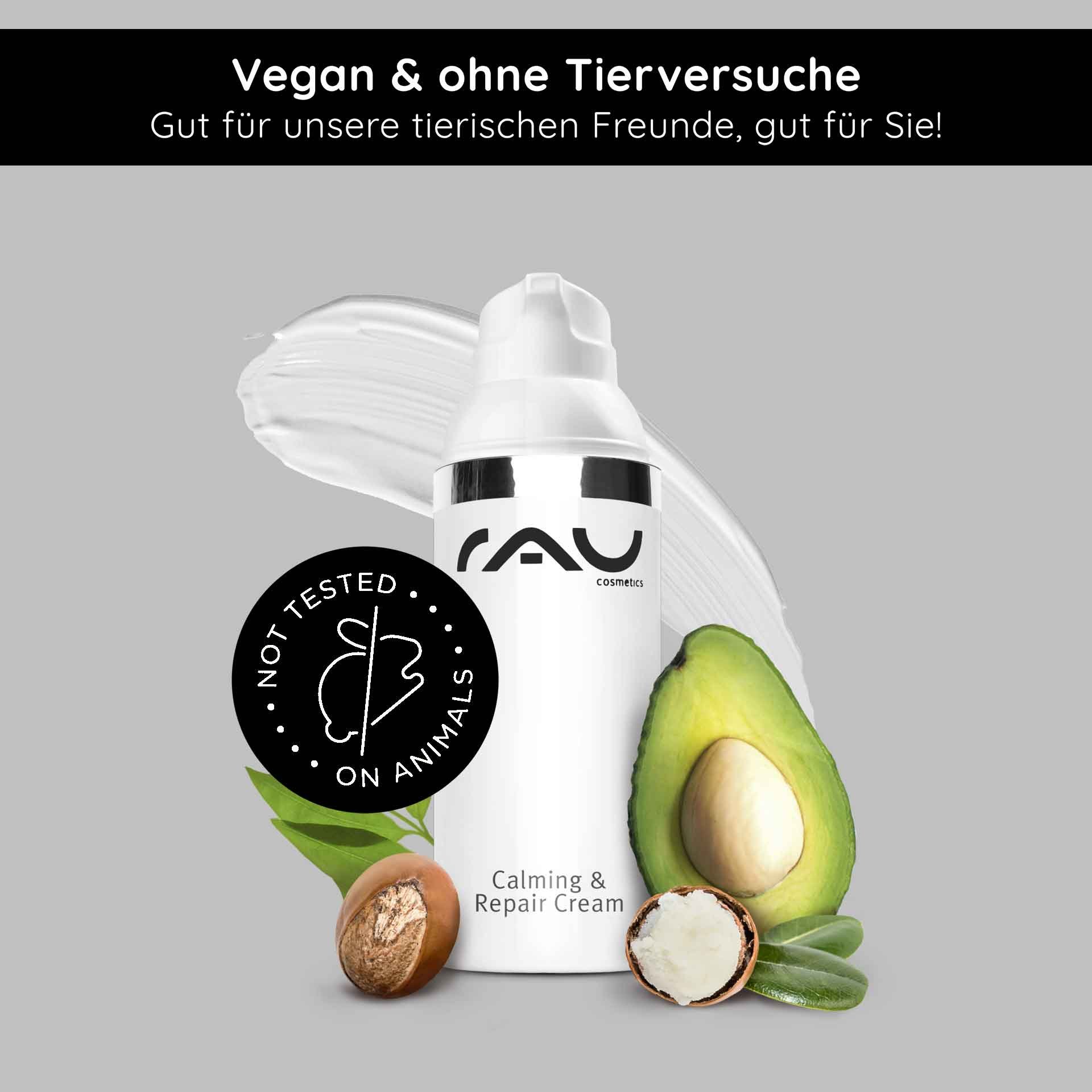 Flasche der RAU Cosmetics Calming & Repair Cream mit Avocado- und Sheabutter, mit dem Etikett „Vegan & nicht an Tieren getestet“, entwickelt zur Beruhigung empfindlicher Haut.