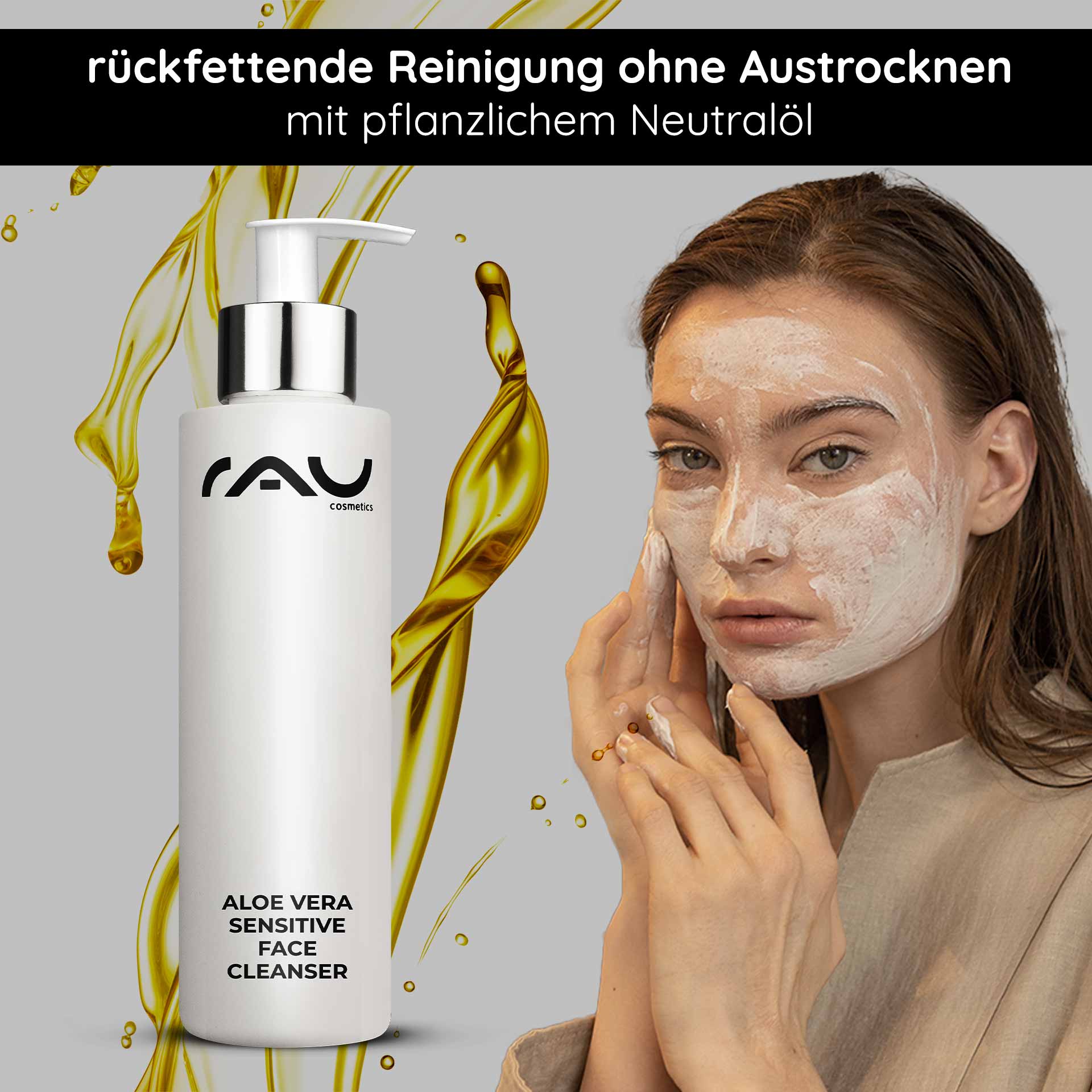 Aloe Vera Detergente viso sensibile 200 ml Detergente Flasche „Aloe Vera Sensitive Face Cleanser“ von RAU Cosmetics mit einem Model, das den Reiniger auf das Gesicht aufträgt, mit feuchtigkeitsspendenden Inhaltsstoffen und parabenfreier Formel.
