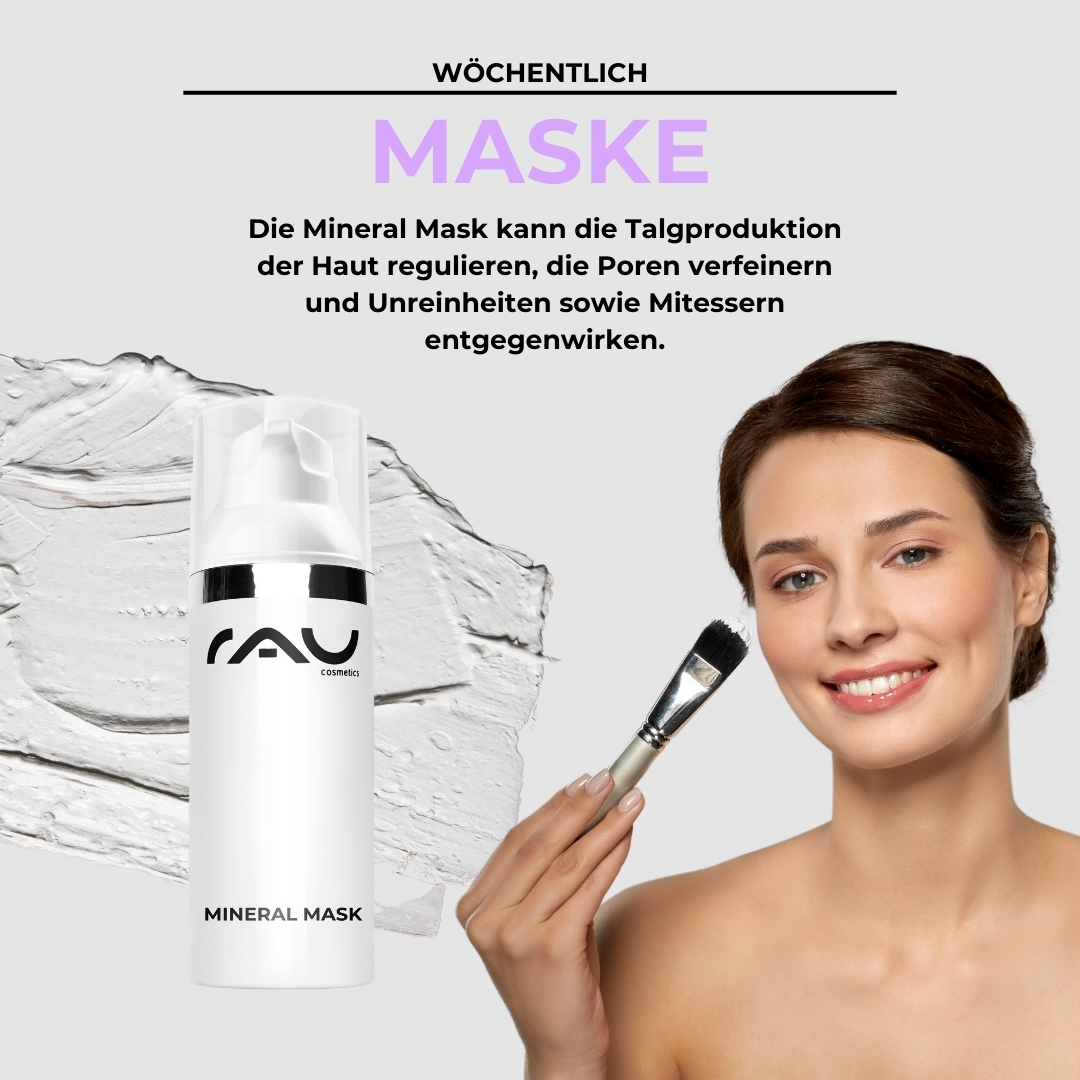 Routine professionale per la pelle mista Mineralmaske von RAU Cosmetics mit einer lächelnden Frau, die einen Pinsel hält. Sie präsentiert Hautpflege für Mischhauttypen und betont die wöchentliche Anwendung zur Regulierung der Ölproduktion und Verfeinerung der Poren.