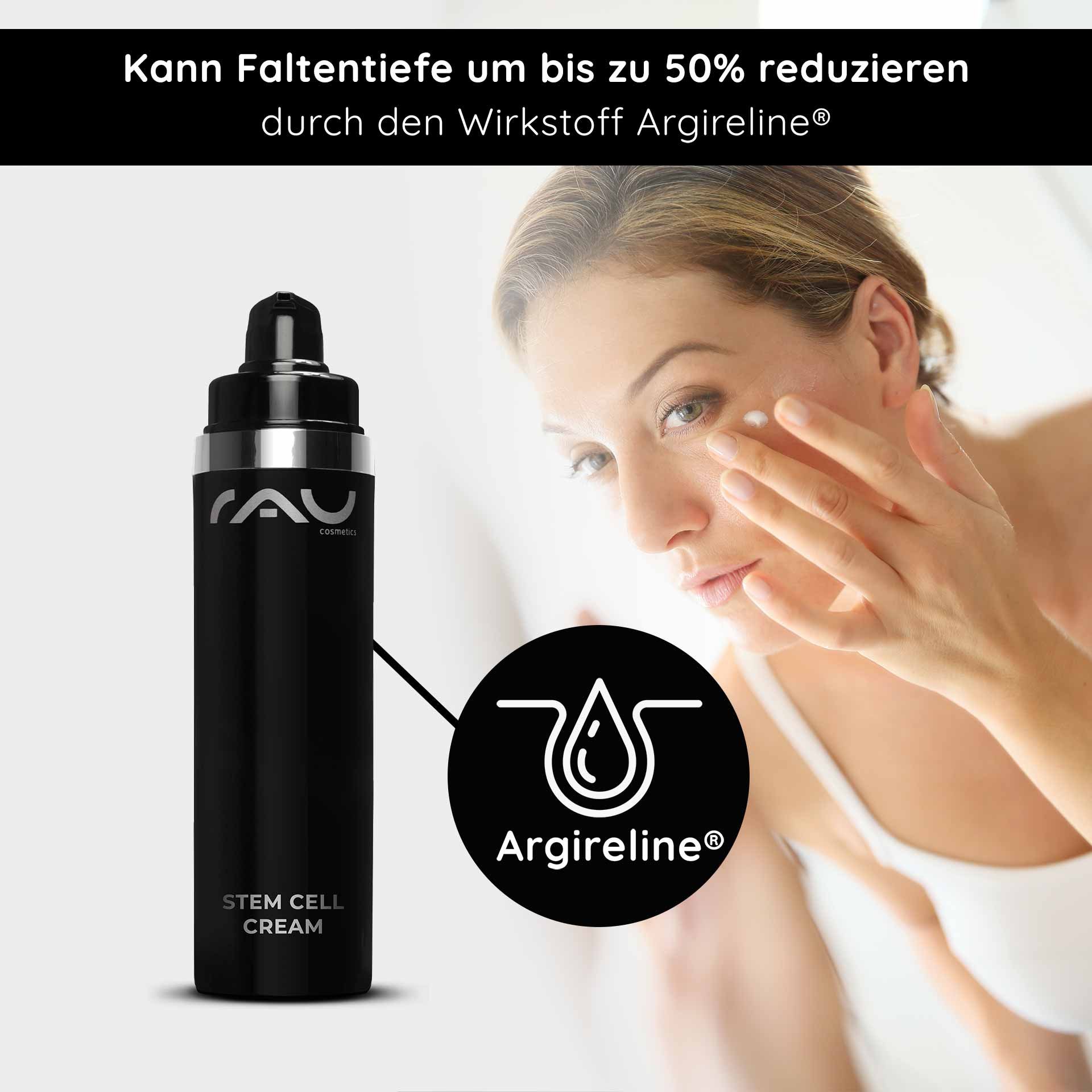 Flasche der RAU Cosmetics Stem Cell Cream mit Argireline®-Etikett, Frau trägt Creme auf ihr Gesicht auf und betont die Anti-Aging-Vorteile für reife Haut.